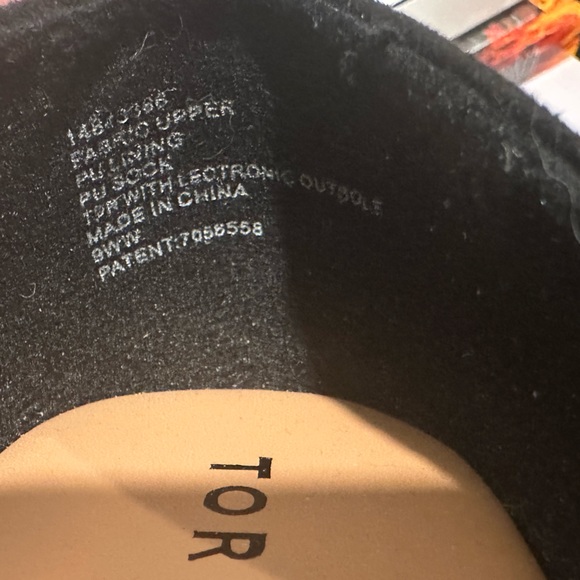 Black & tan Torrid Sandals, Size 9WW - Picture 2 of 2